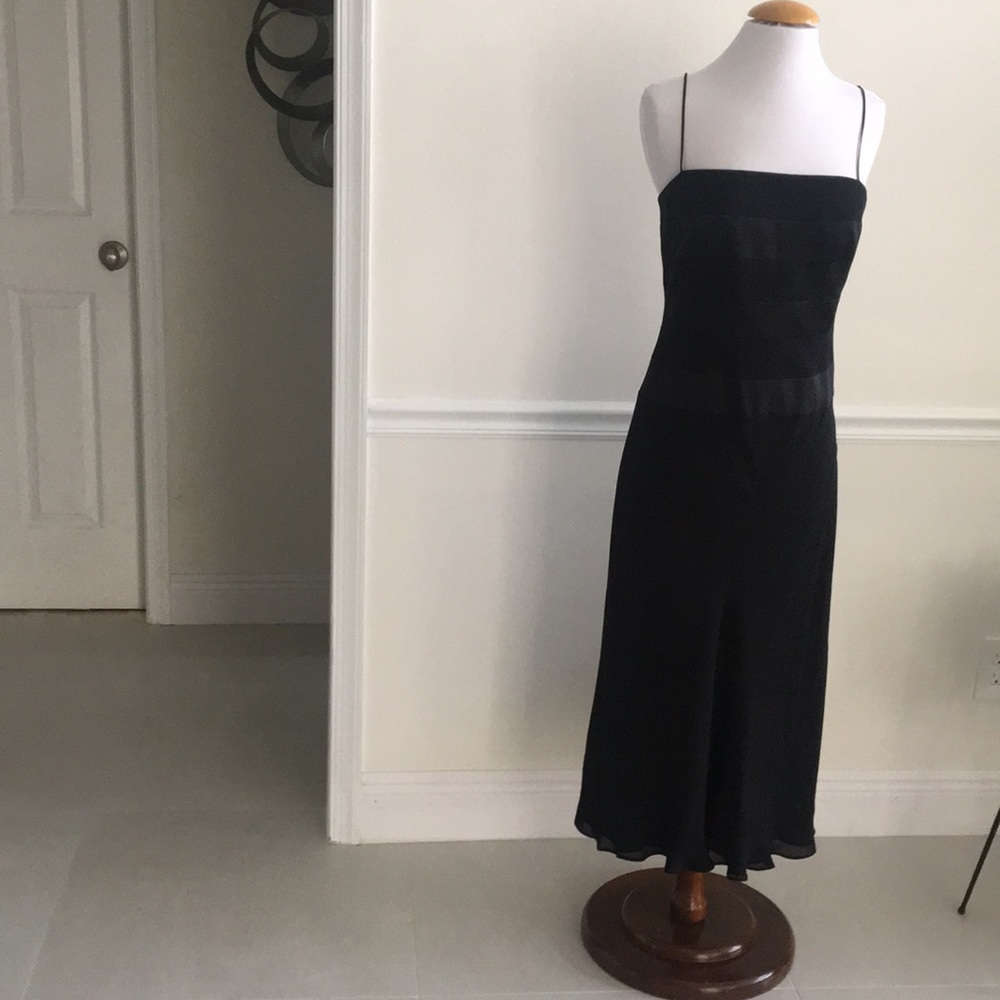 Anne Klein-6-Black Silk dress w/ shawl - Picture 2 of 7